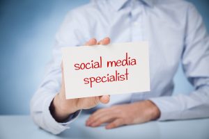 What are the Skills Required for a Social Media Specialist?